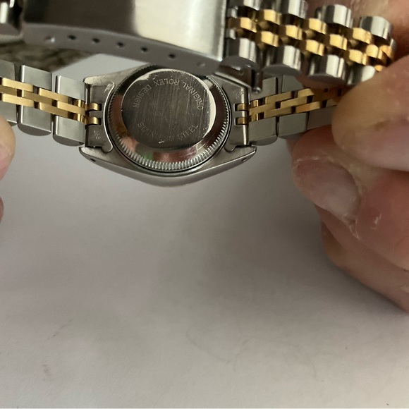 Pre-owned 1993 Rolex Oyster Perpetual Datejust Model 69173G/62523 Champagne Dial